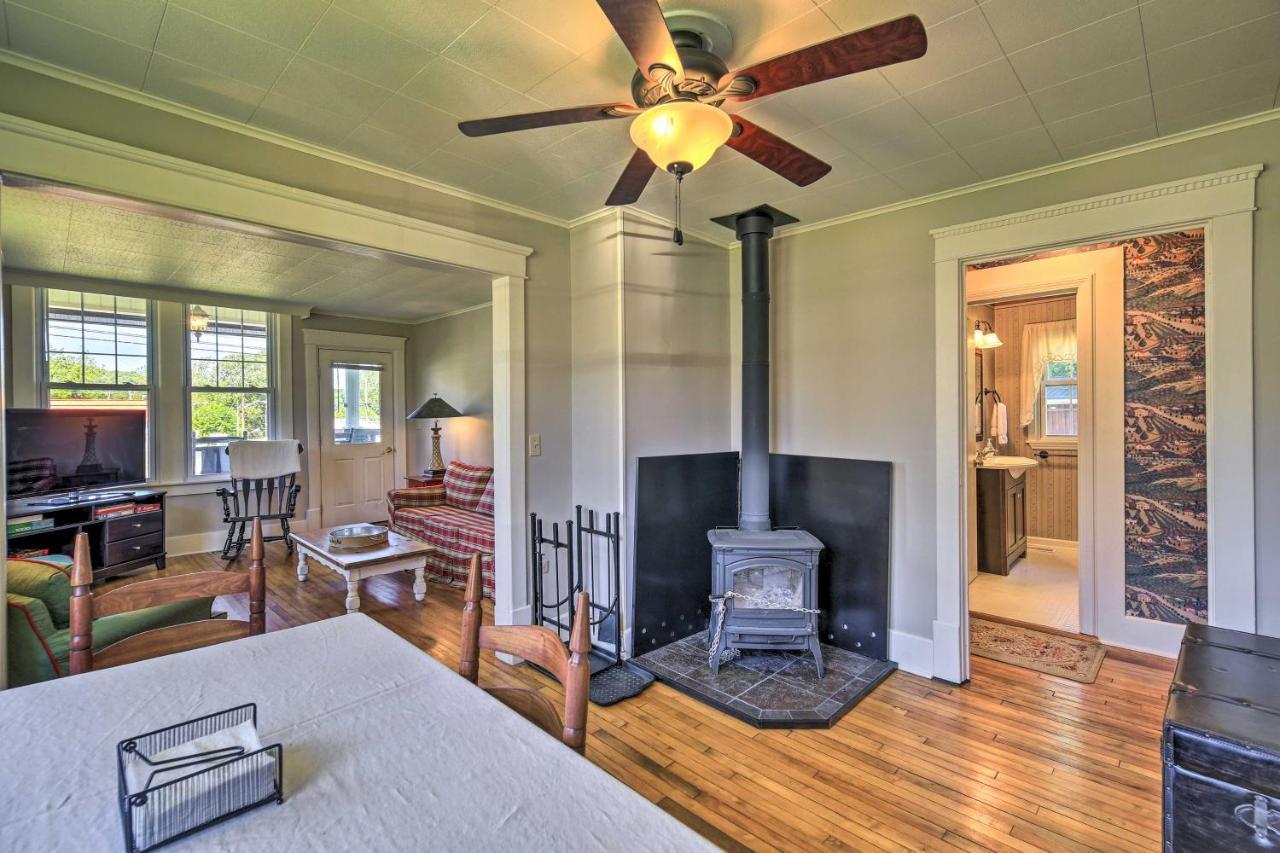 Cozy Damascus Cottage With Porch And Trail Access! Exteriör bild