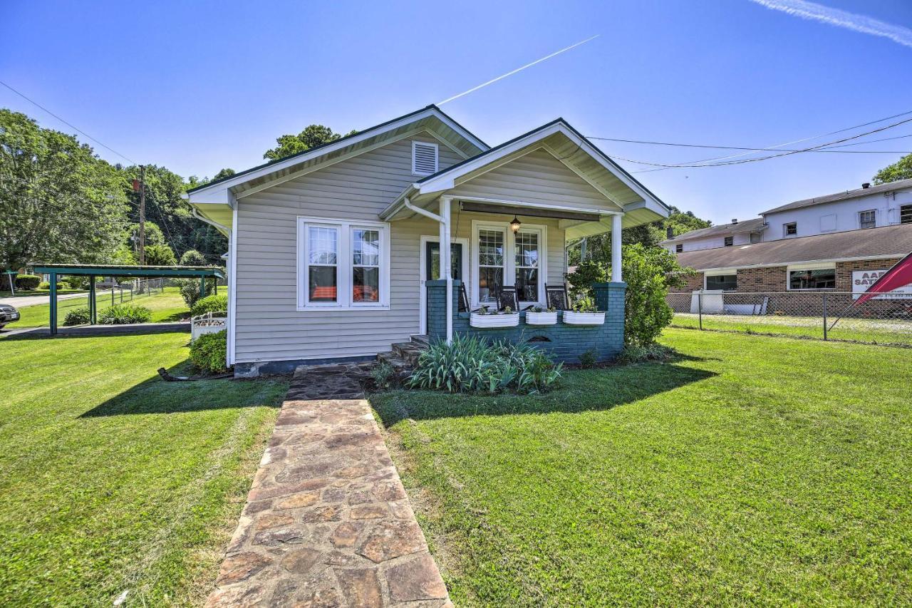 Cozy Damascus Cottage With Porch And Trail Access! Exteriör bild