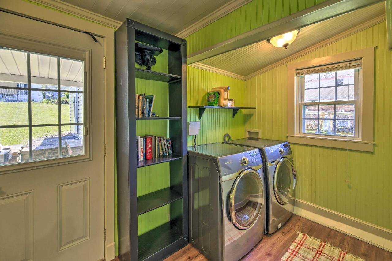 Cozy Damascus Cottage With Porch And Trail Access! Exteriör bild